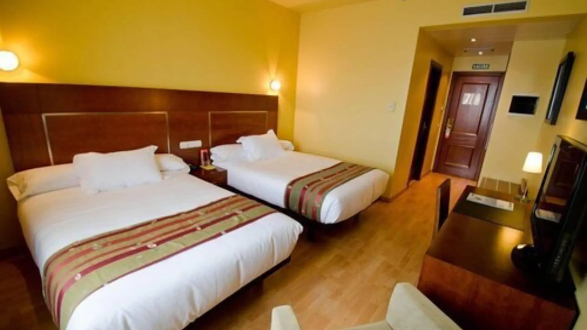 Hotel Andia Orcoyen 4*,  Spain