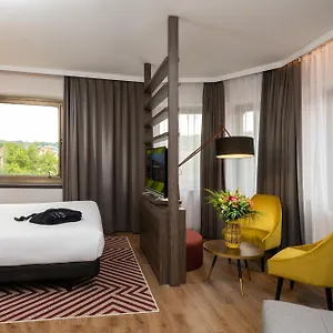 4* Hotel Nyx By Leonardo
