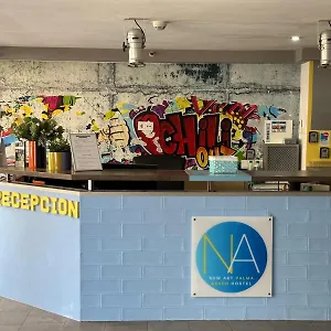 New Art - Juvenil Hostel Palma de Mallorca